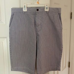 Brooks Brothers men’s seersucker shorts size 20